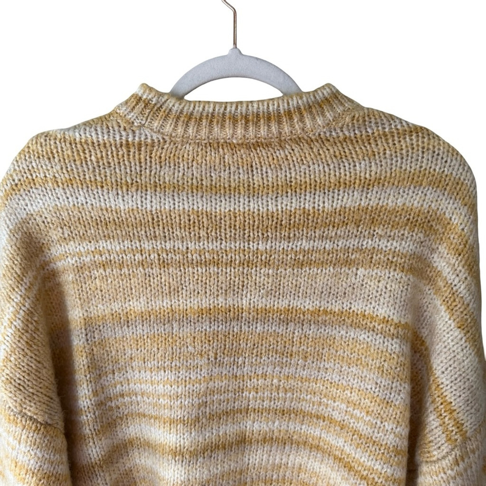 Urban Outfitters Yellow and Cream Striped Sweater Size S Cozy Knit Fall Winter - Picture 11 of 12